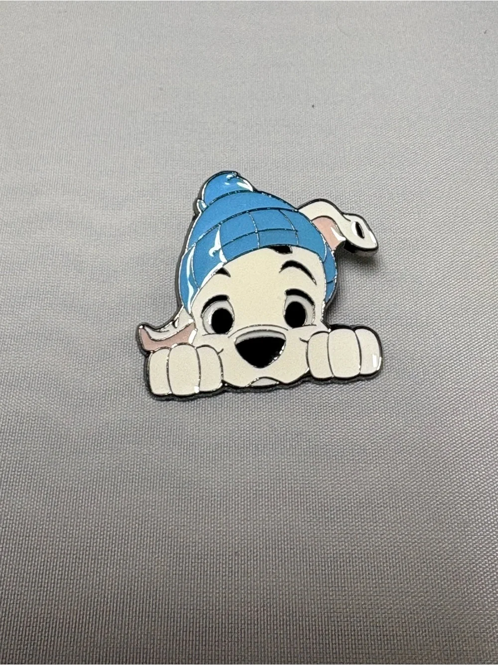 LOUNGEFLY DISNEY WINTER WONDERLAND Classic Characters Dalmatian Puppy Lucky Pin
